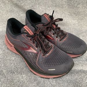 Brooks Adrenaline GTS 21 Size 10